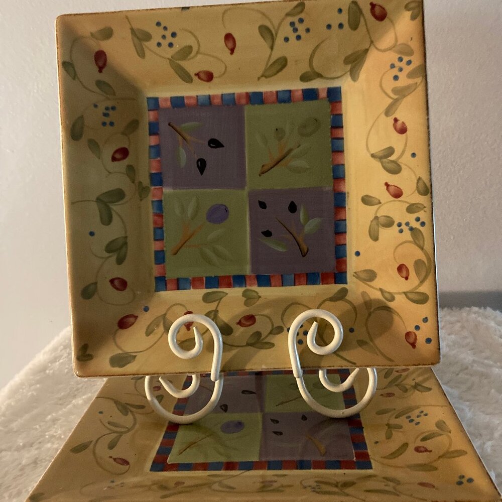 Signature "Olivia" Square Plate/Charger Set of (2)